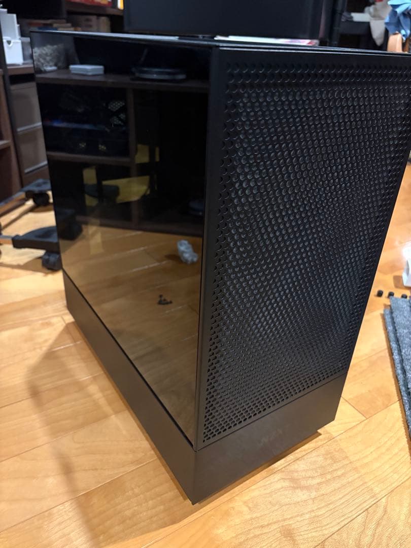 NZXT H5 Flow ミドルタワーケース