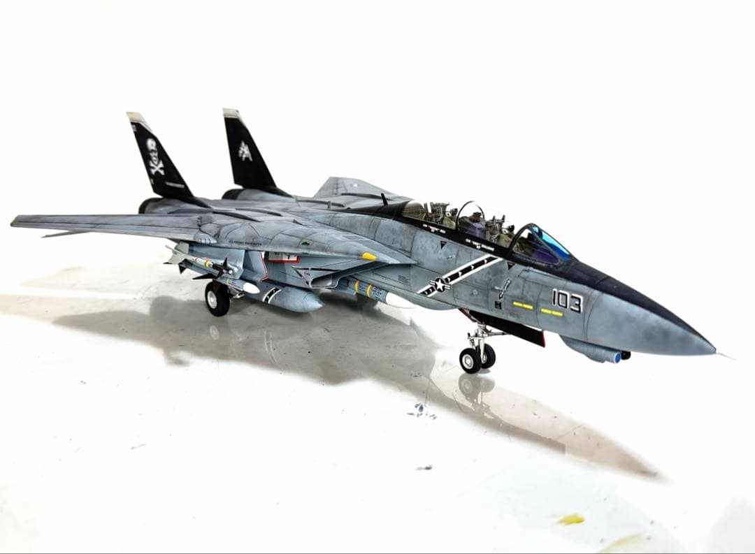 タミヤ1/48 F-14D TOMCAT ジョリーロジャース仕様VF-103