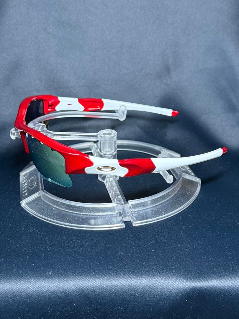 ☆オークリー☆フラックジャケット☆Team Red☆スペシャルコレクション☆