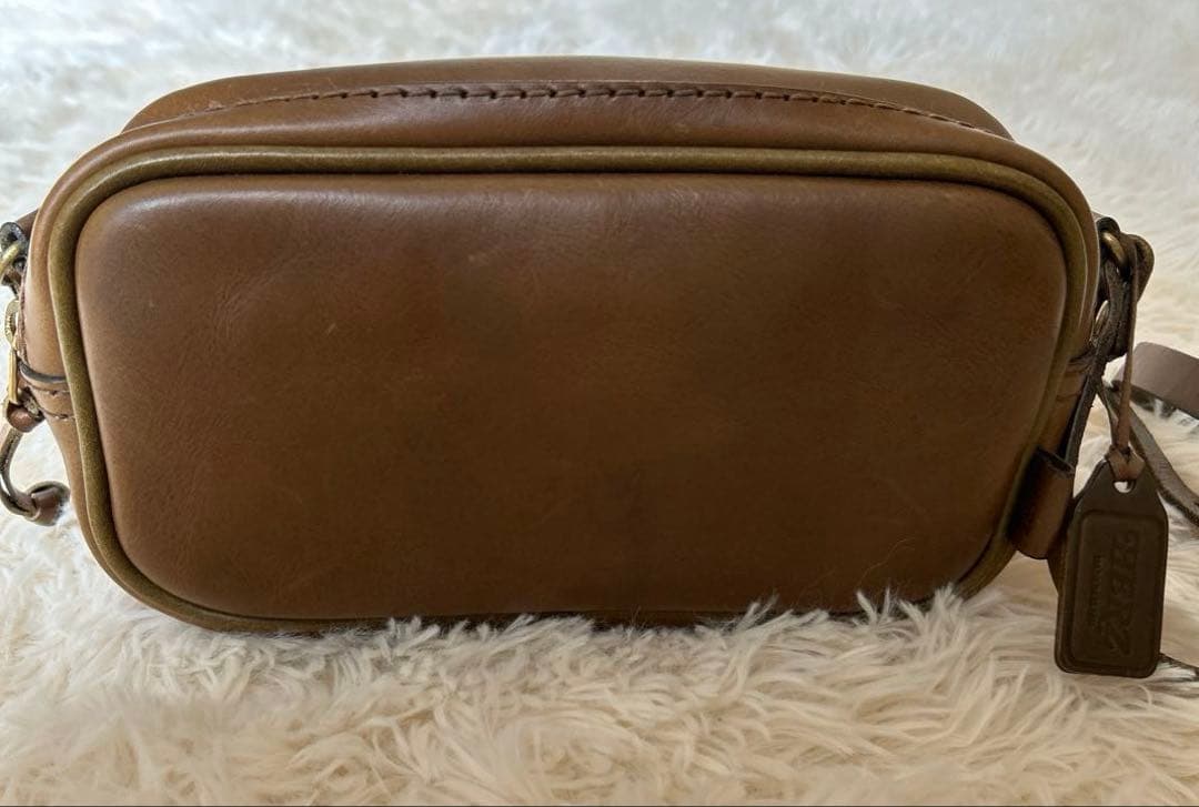 【レア美品】HERZヘルツ　CP 35 ふっくらショルダー グリーンベージュ