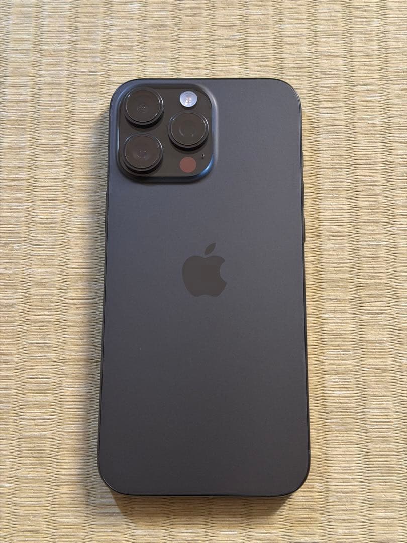 iPhone 16 pro max ブラックチタニウム 256GB SIMフリー