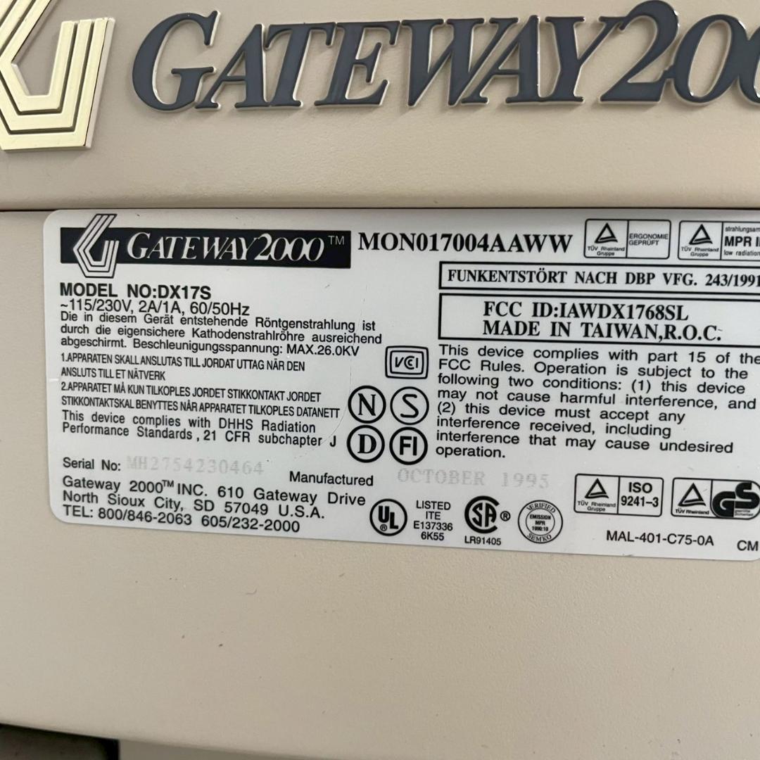 富士通 FMV-4100D4 モデル15S GATEWAY2000 Y1533