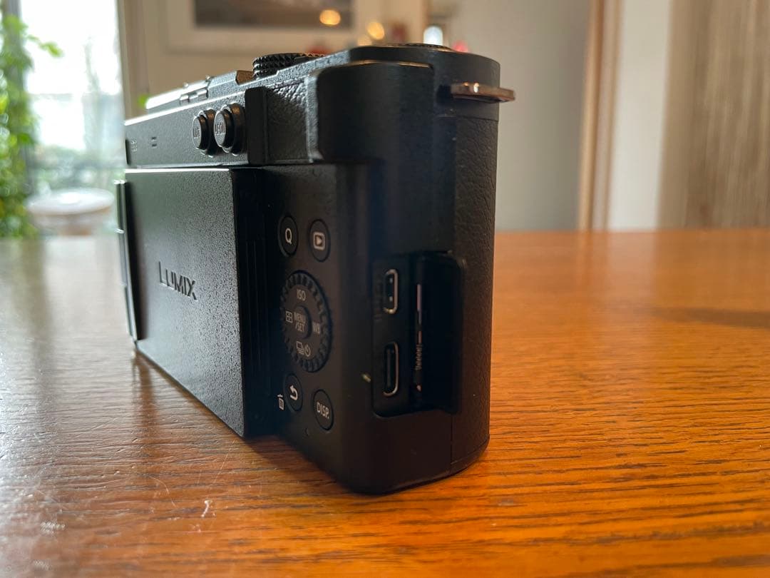 【美品】LUMIX S9 ボディ DC-S9-K ブラック 【即日発送可能】