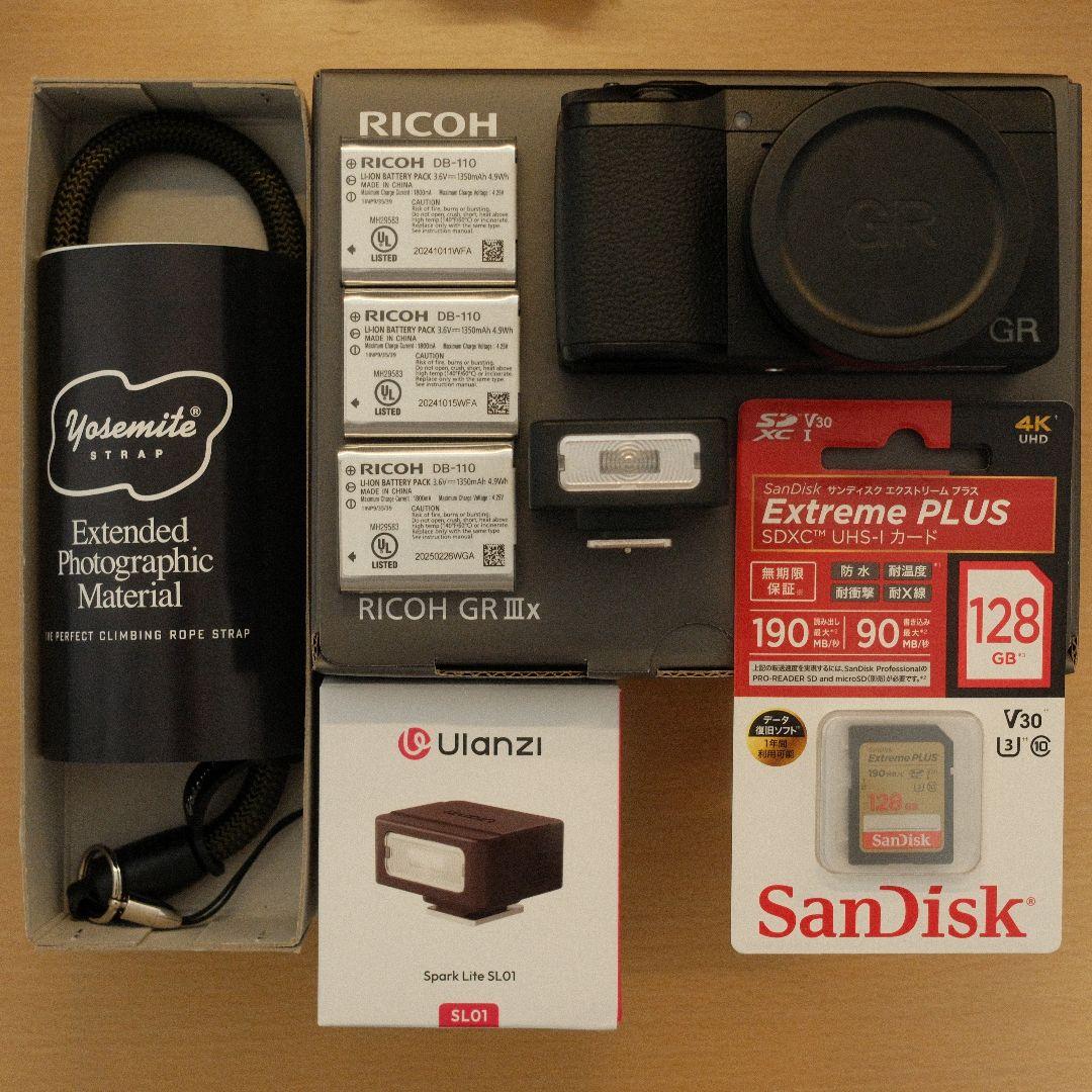 RICOH GR IIIx コンパクトデジタルカメラ【シャッター回数1303回】