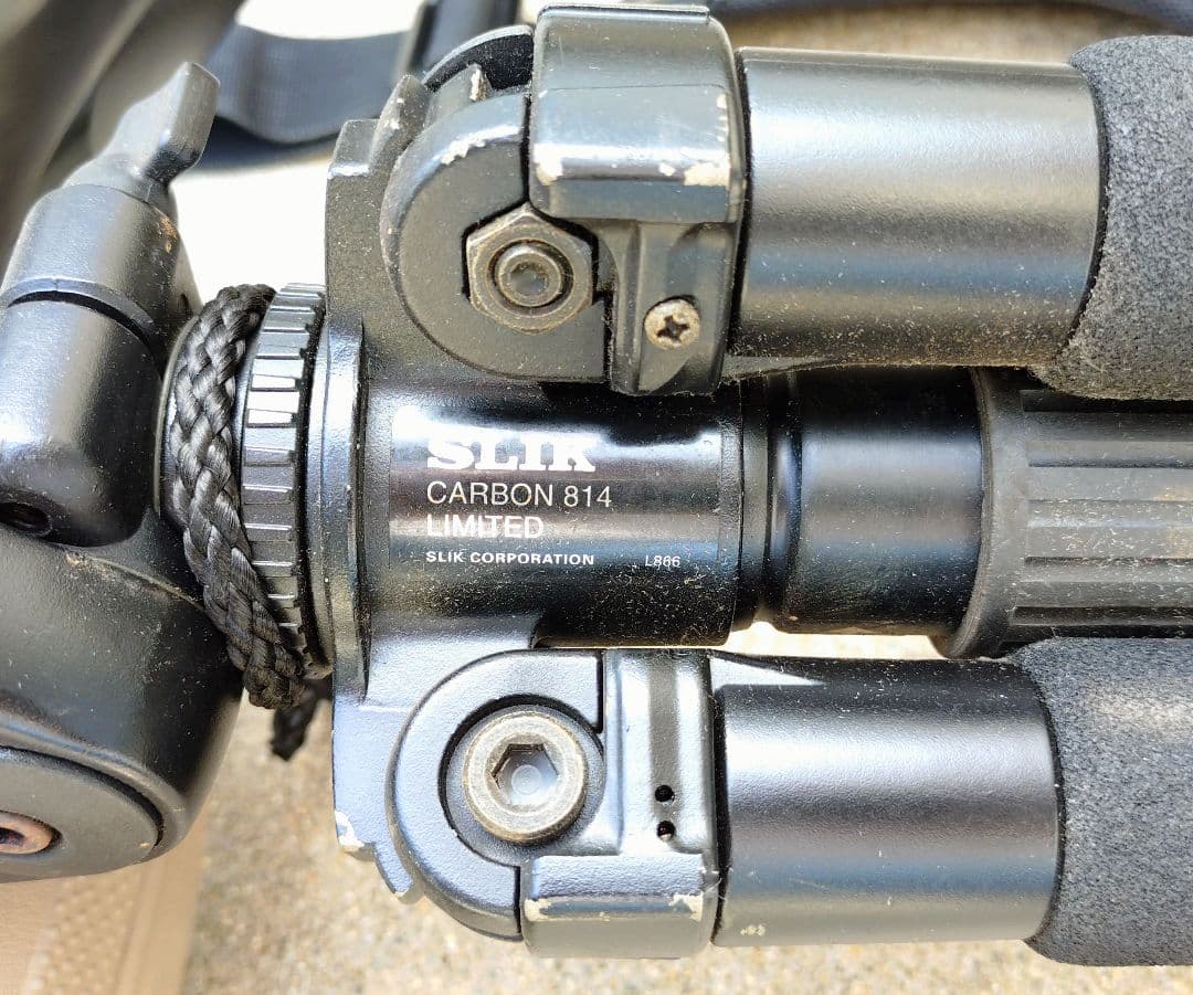 spkfmslf 【動作良好】SLIK CARBON814Limited