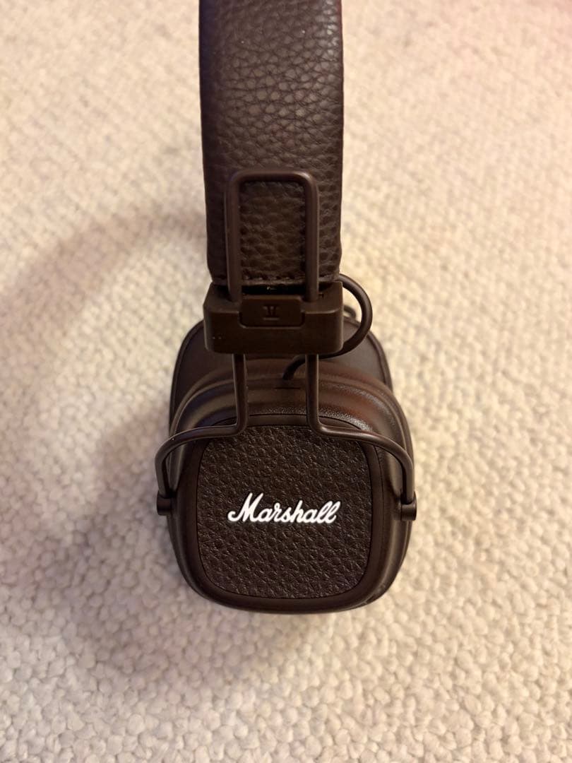 Marshall マーシャル　ヘッドフォン　Major Ⅴ ブラウン　ヘッドホン
