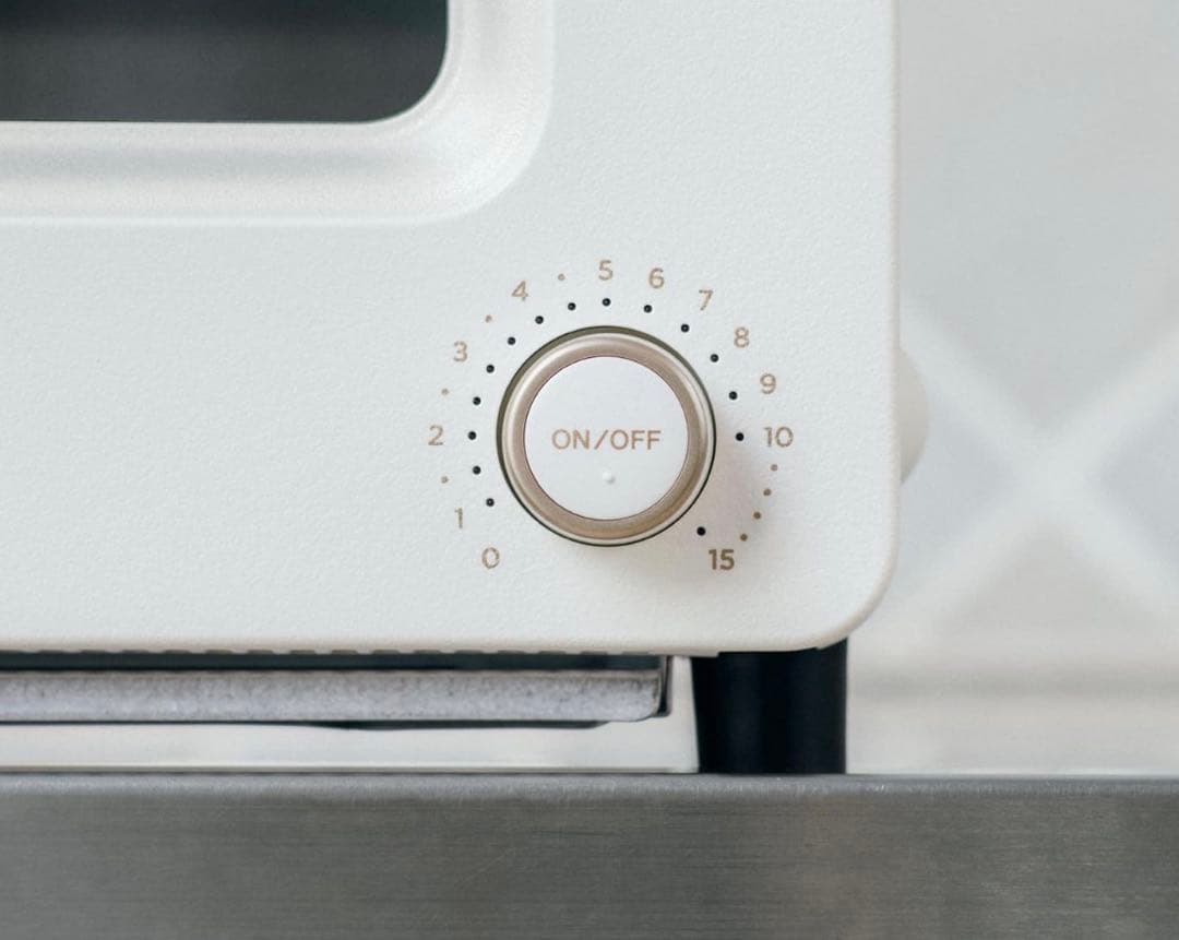 美品2025年製　BALMUDA The Toaster Pro K11A-SE