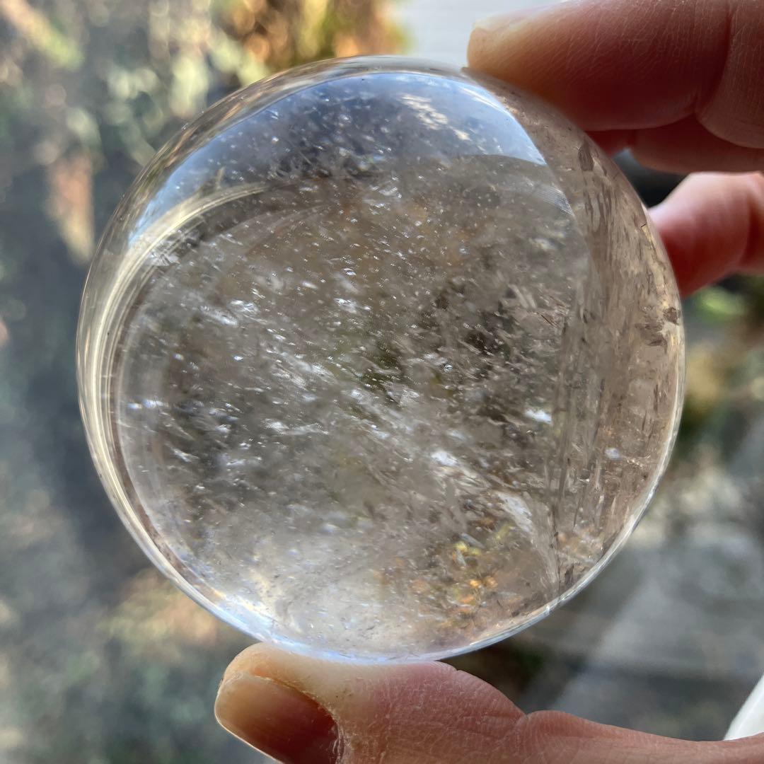 M Hさま専用美！トルマリンインクォーツ　スフィア　天然石置物　E61