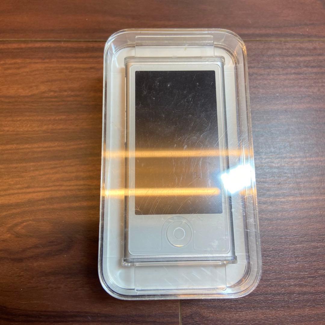 iPod nano 第7世代 16GB シルバー 4960