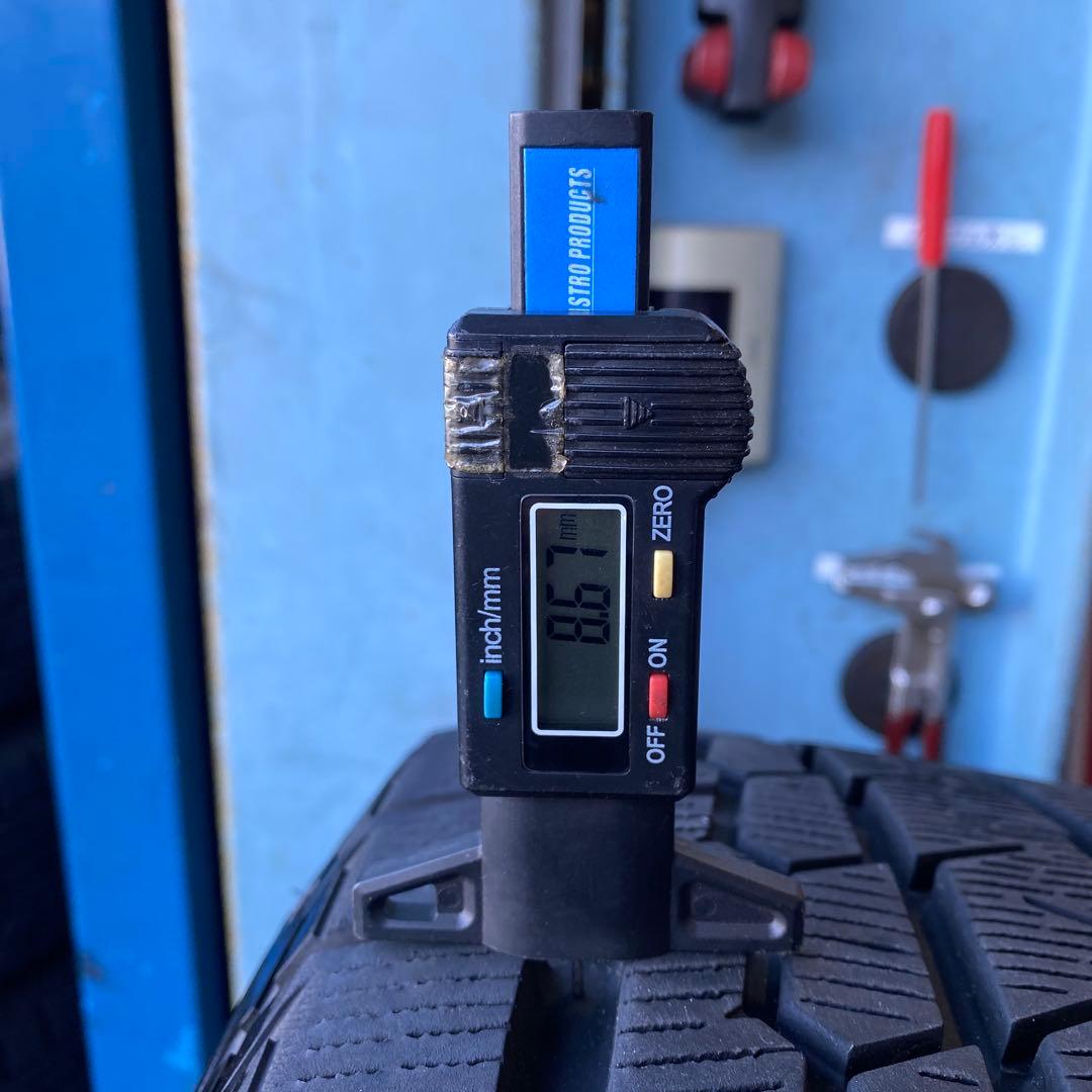 中古バリ溝‼️ヨコハマスタッドレスセット265/65R17 プラド、ハイラックス