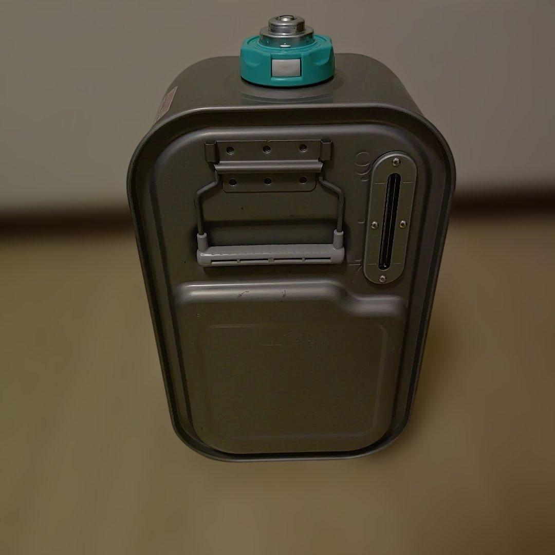 石油ファンヒーター コンパクト ブラウン