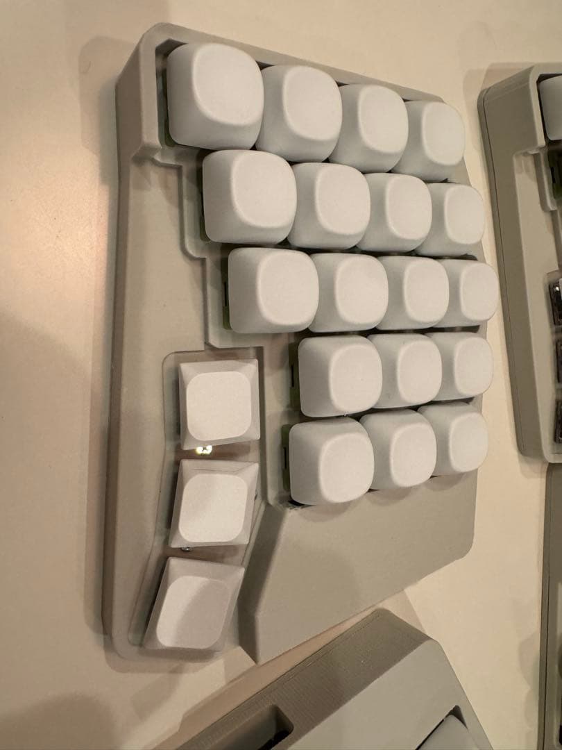 M*☆様 【新品】keyball39 マットボーンホワイト　完成品