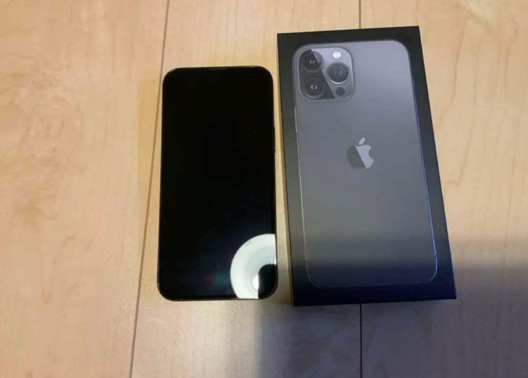 iPhone 13 Pro Max グラファイト 256 GB SIMフリー