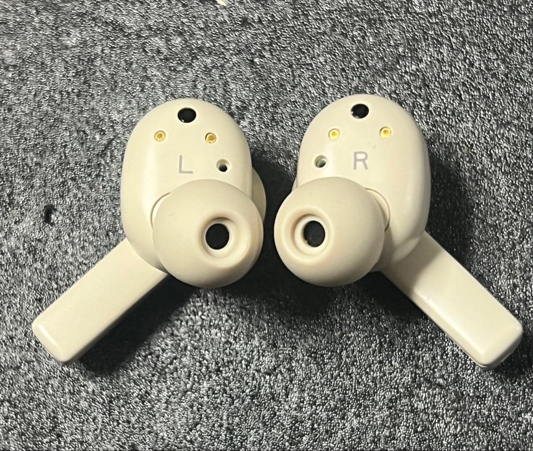 Bang & Olufsen Beoplay EX ワイヤレスイヤホン