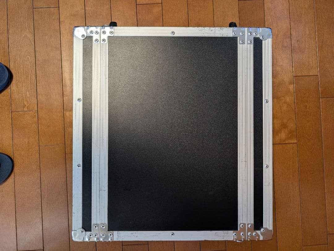 Hartke Systems HA5000 ベースアンプヘッド ラック付き