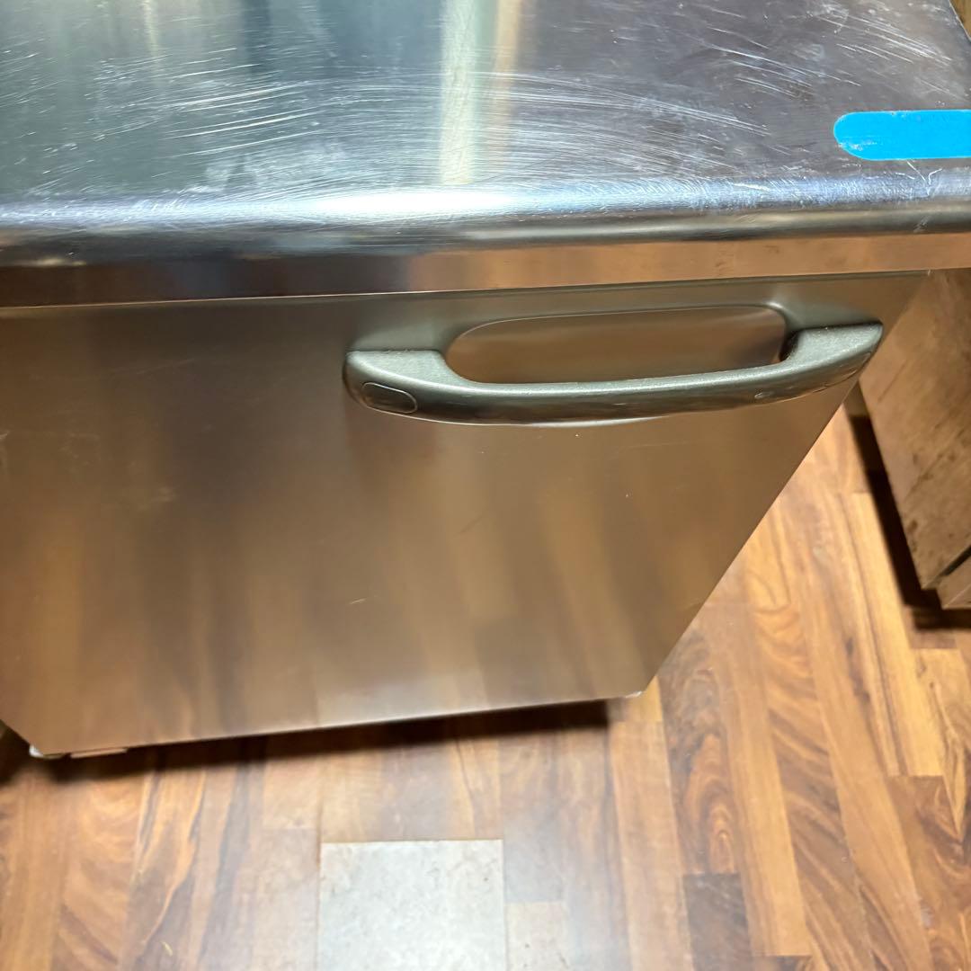 ① 送料込み　美品HOSHIZAKI　ホシザキ　業務用　テーブル形冷蔵庫