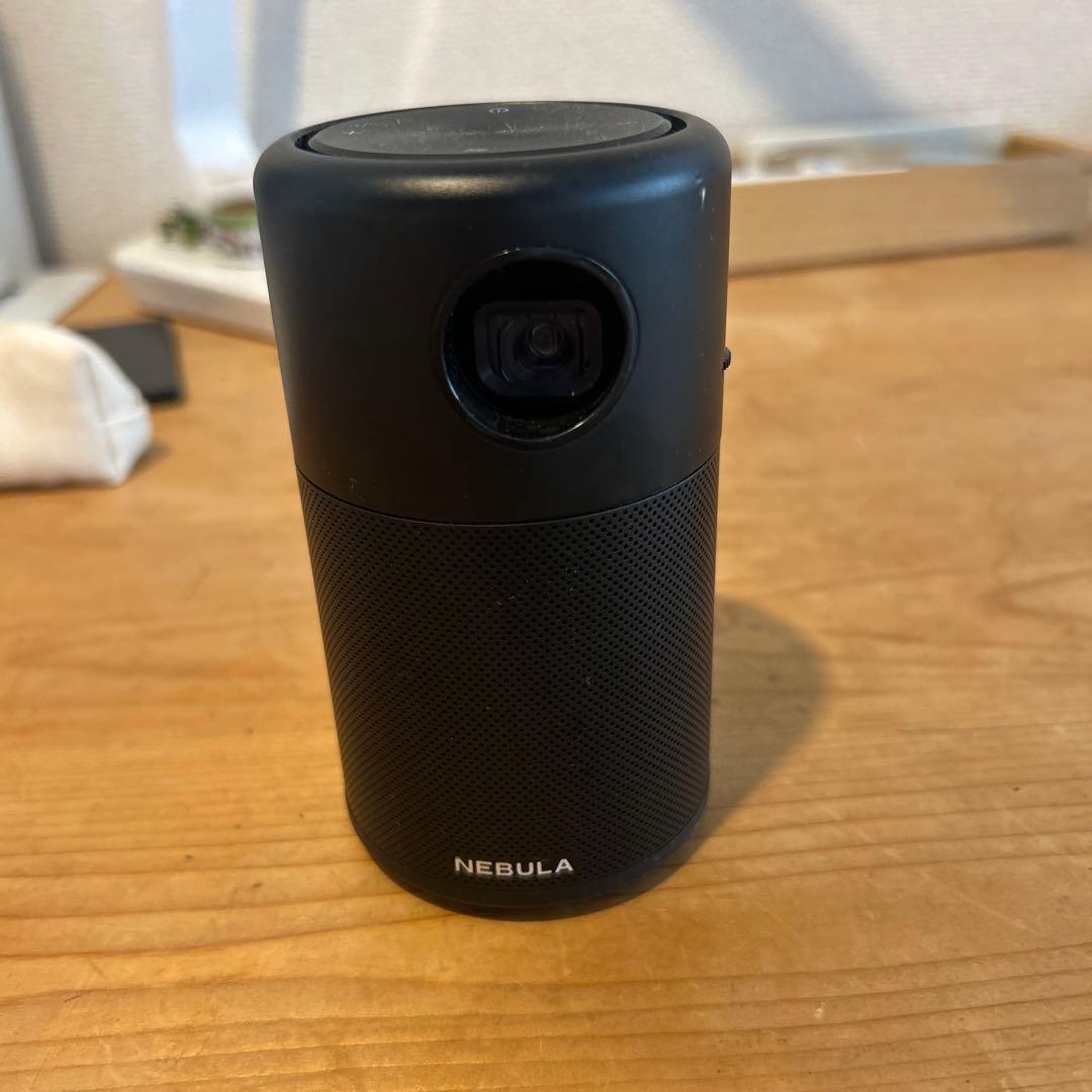 NEBULA コンパクトプロジェクター 本体　ネビュラ　ネブラ
