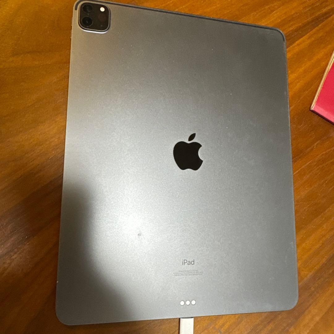 Apple iPad pro 4代12.9インチ スペースグレー