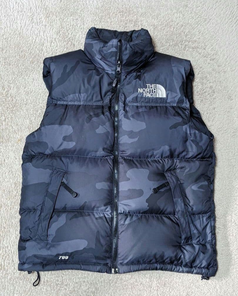 【美品】 NORTH FACE 迷彩ヌプシダウンベスト ND01587