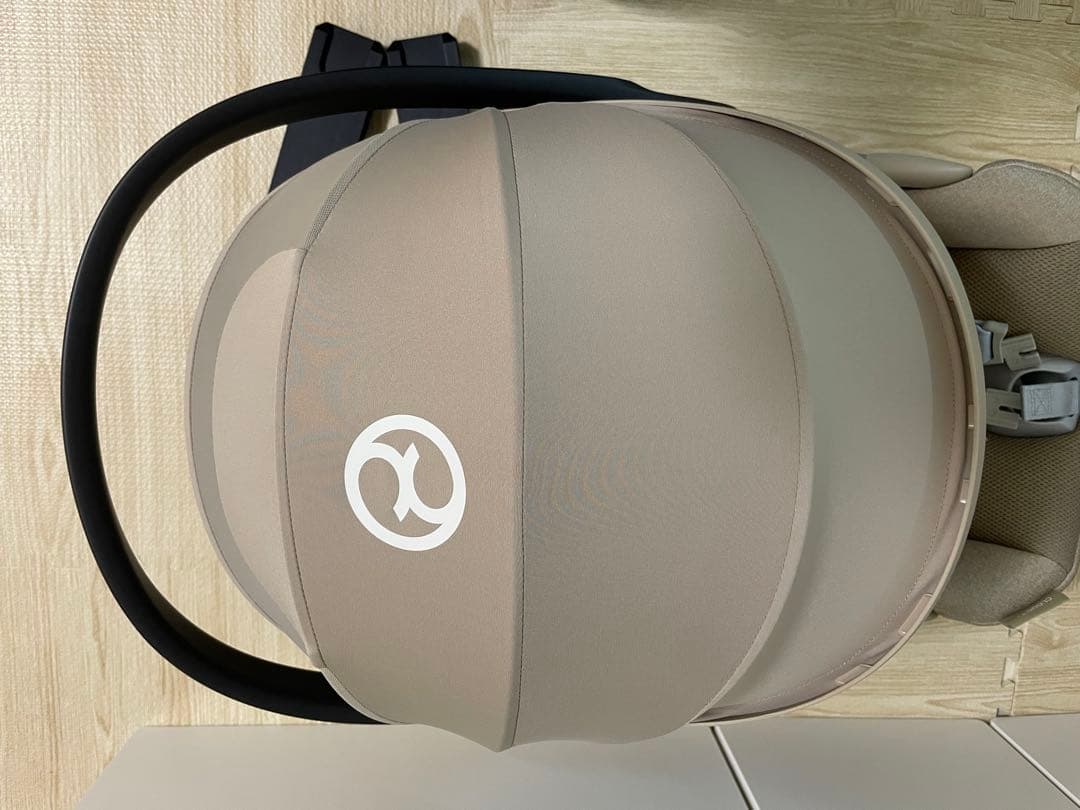⭐️⭐️⭐️様Cybex Cloud T i-Size plus ベージュ アダプター