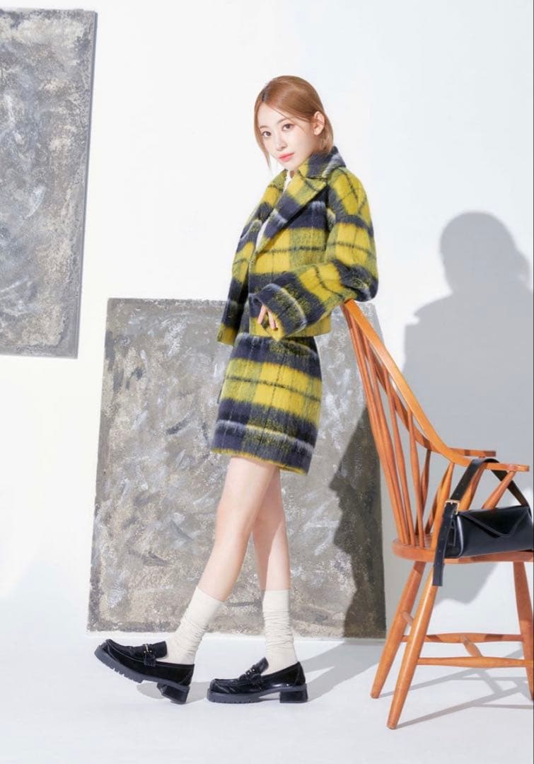 LILY BROWN ダブル釦ショート丈チェックコート&スカート