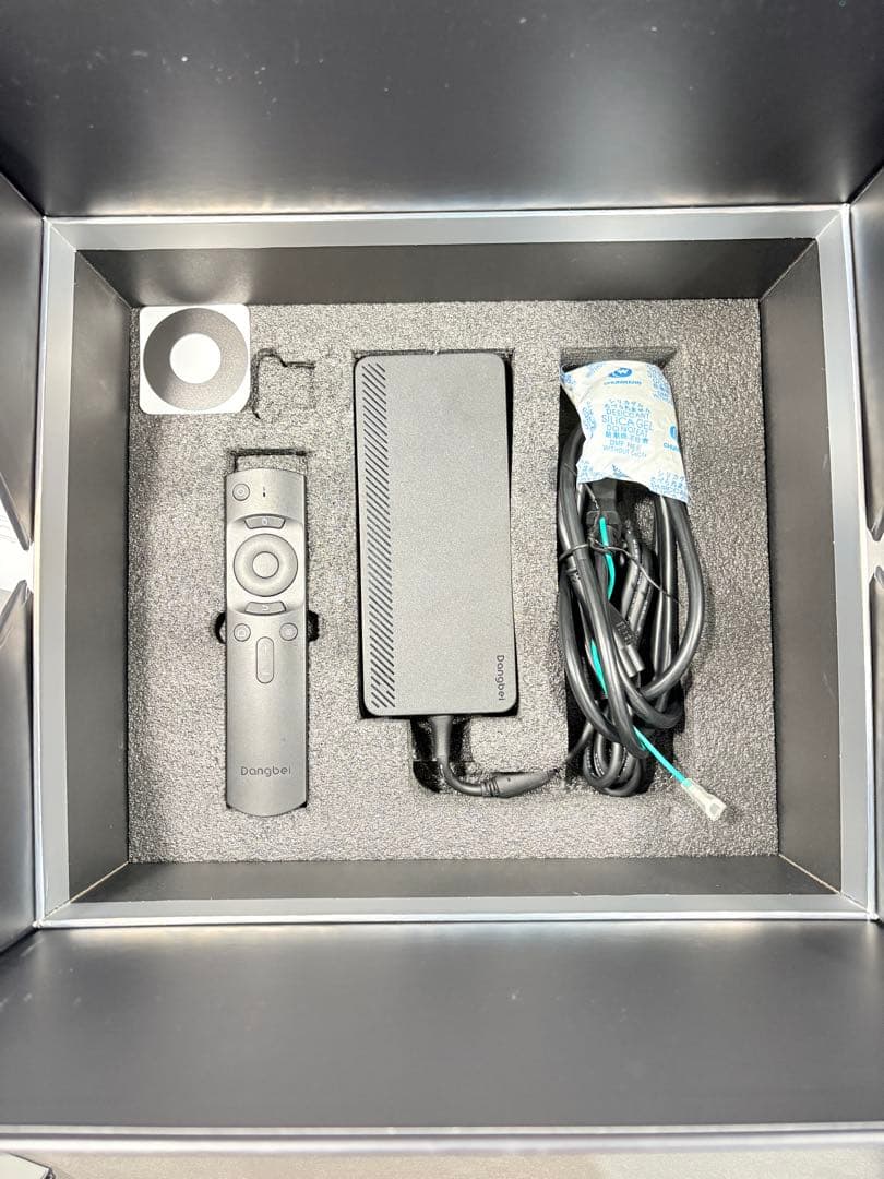 Dangbei Mars Pro 4Kプロジェクター本体