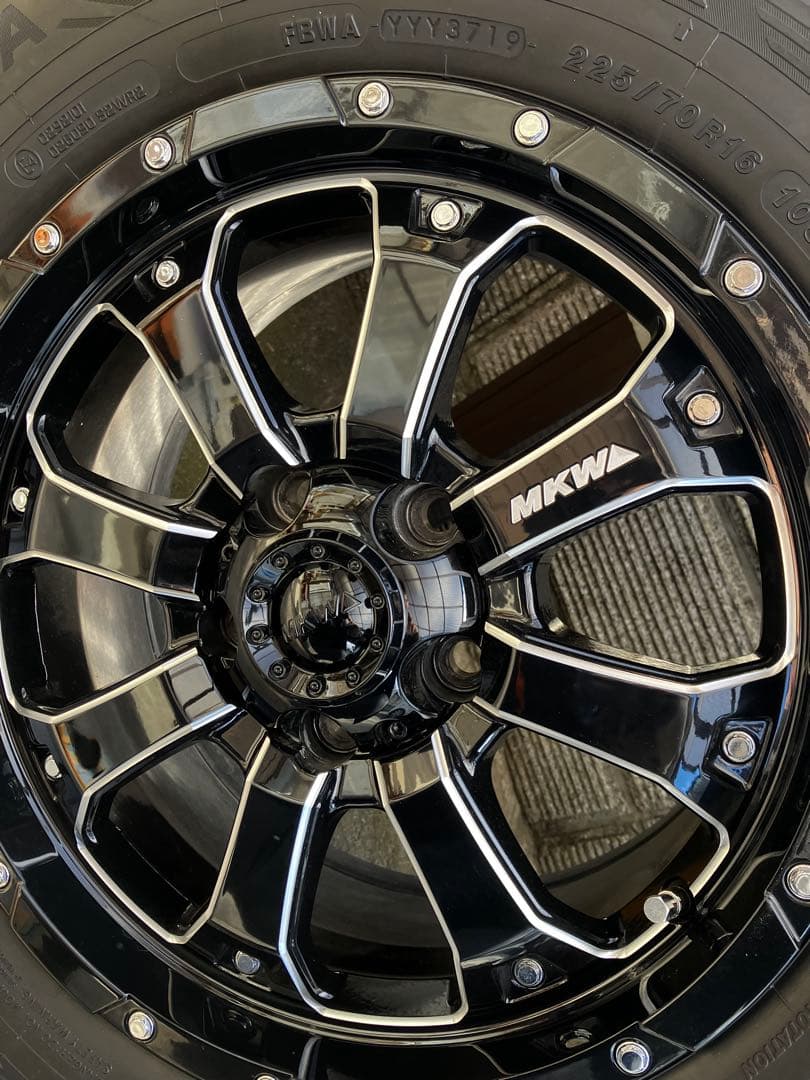 MKW 16インチ　ヨコハマ アイスガードSUV 225/70R16 4本セット