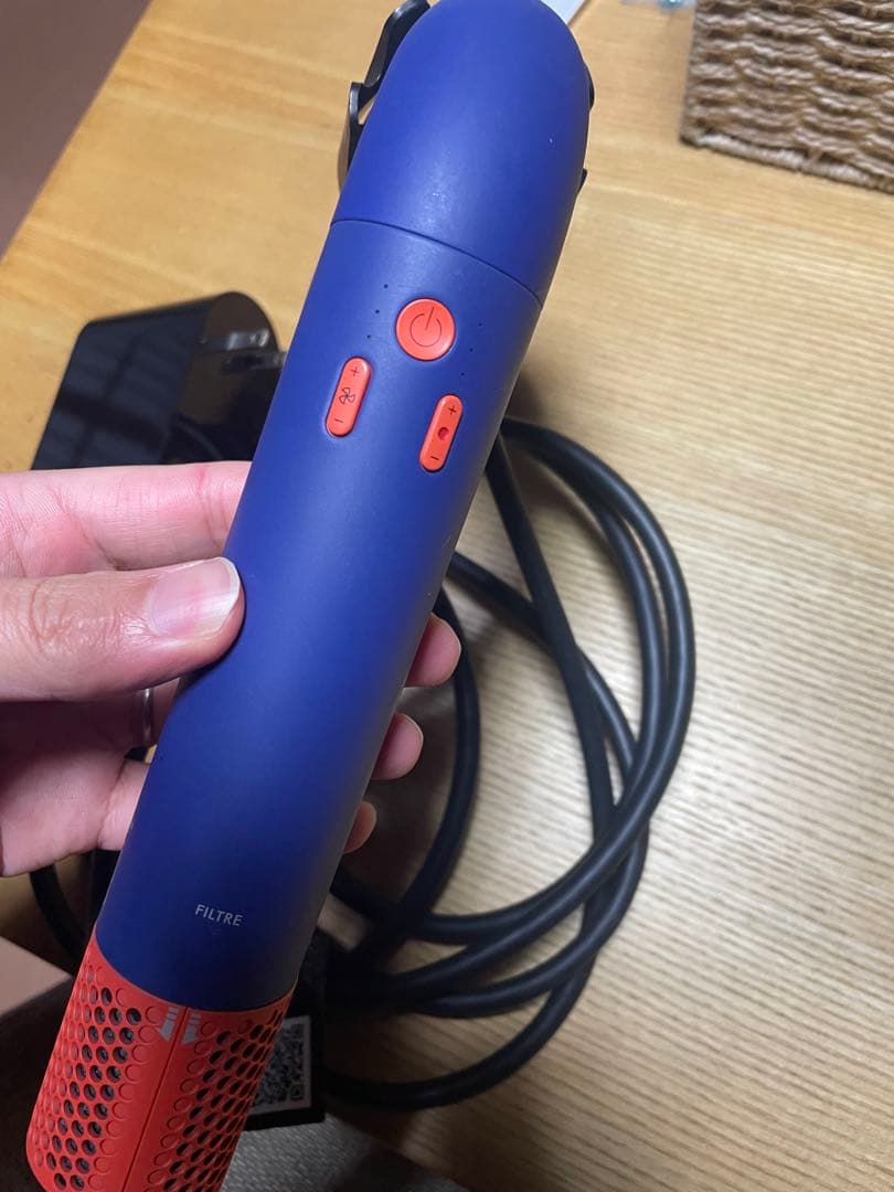 美容室　hd18 Dyson ドライヤー　業務用　ブルー