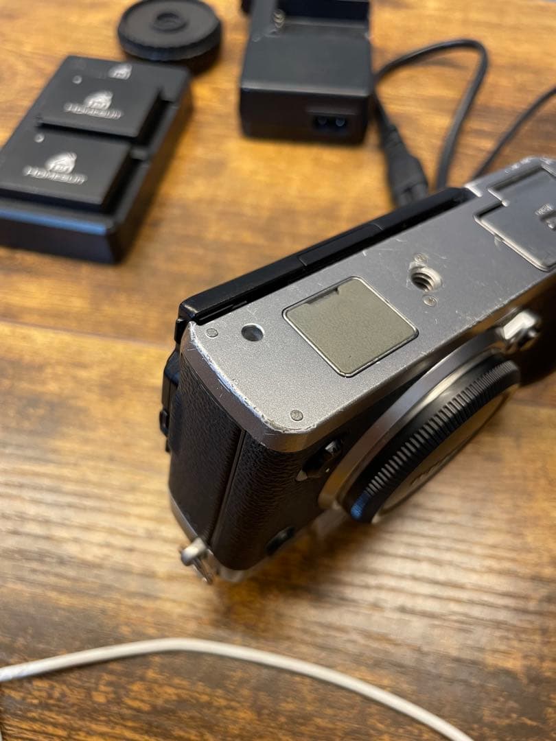 Fujifilm X-T3 ミラーレスカメラ 本体と付属品