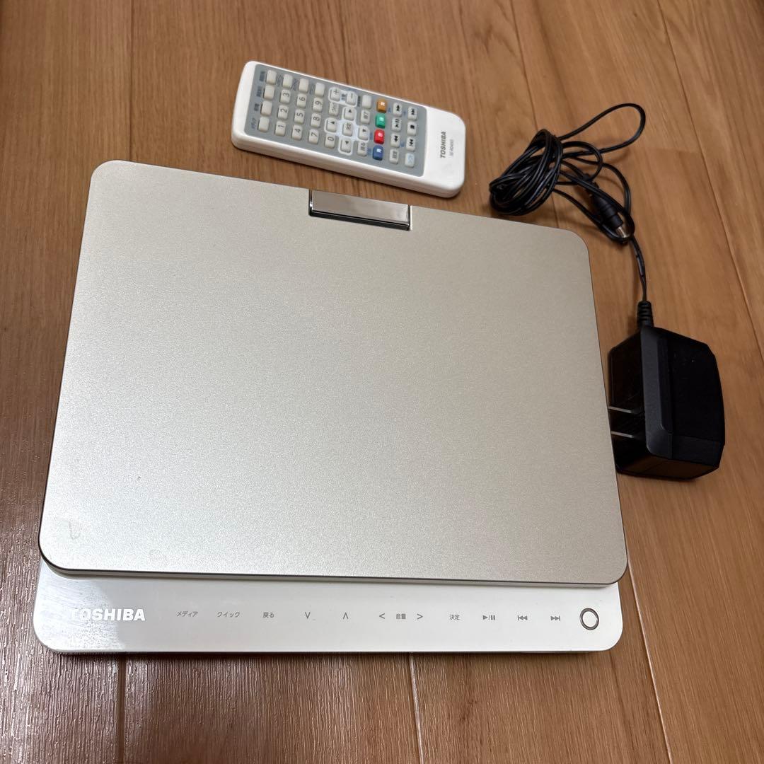 動作確認済　東芝ポータブルブルーレイプレーヤー REGZA SD-BP900S