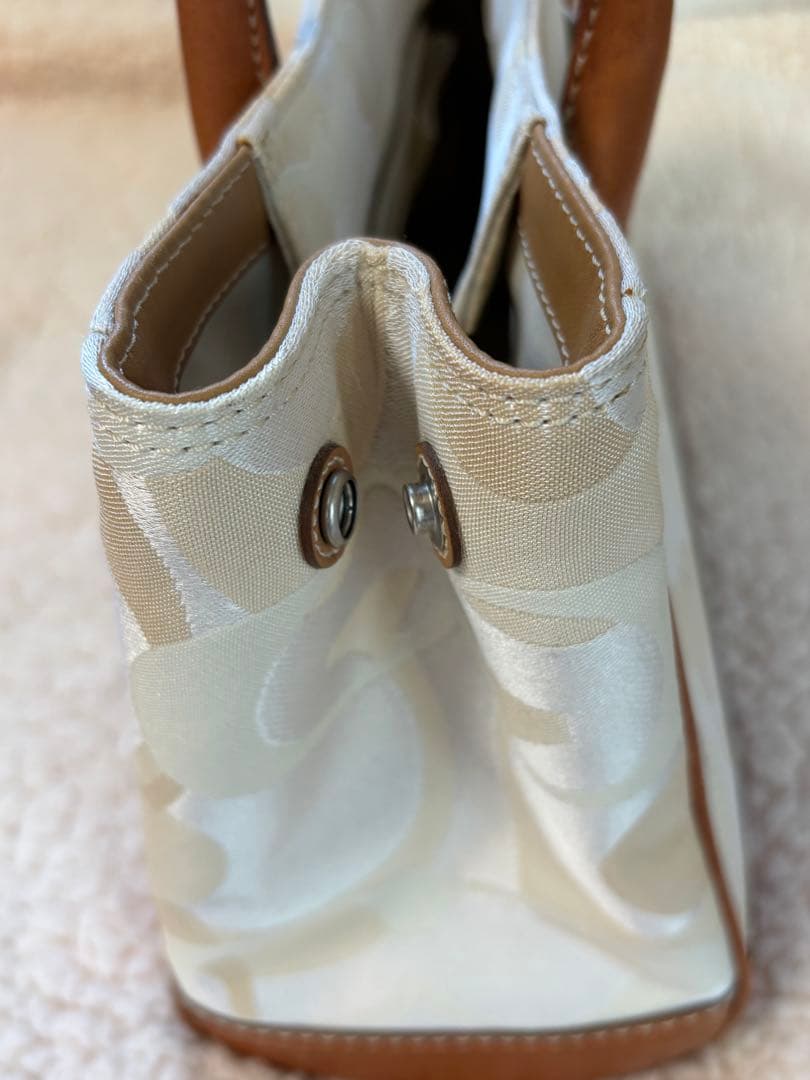 トートバッグ ホワイト/ベージュ 合成皮革