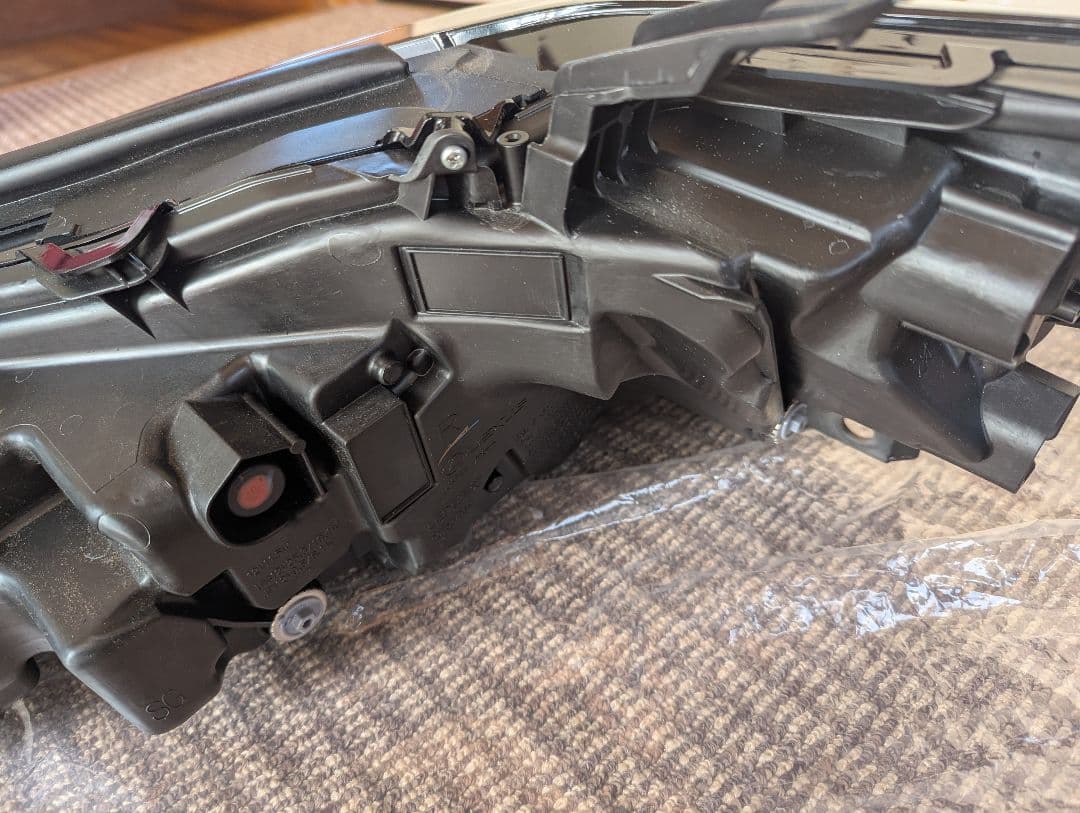 最終値下げ価格　レクサス　LEXUS　ES300h　右ヘッドライト