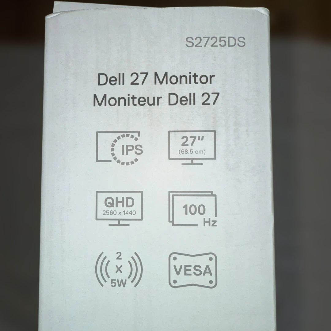 DELL 27インチディスプレイ　S2725DS
