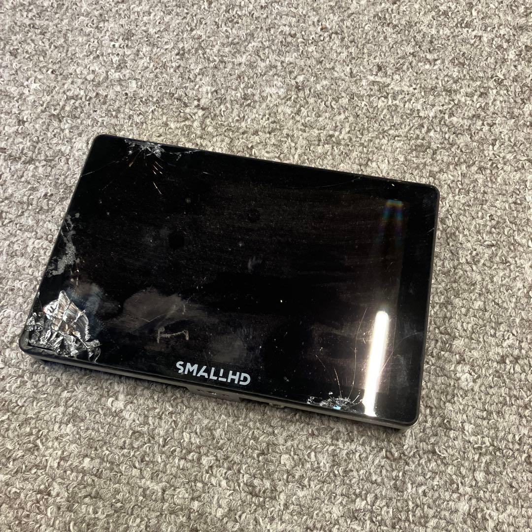 aya　SMALLHD 702 Touch