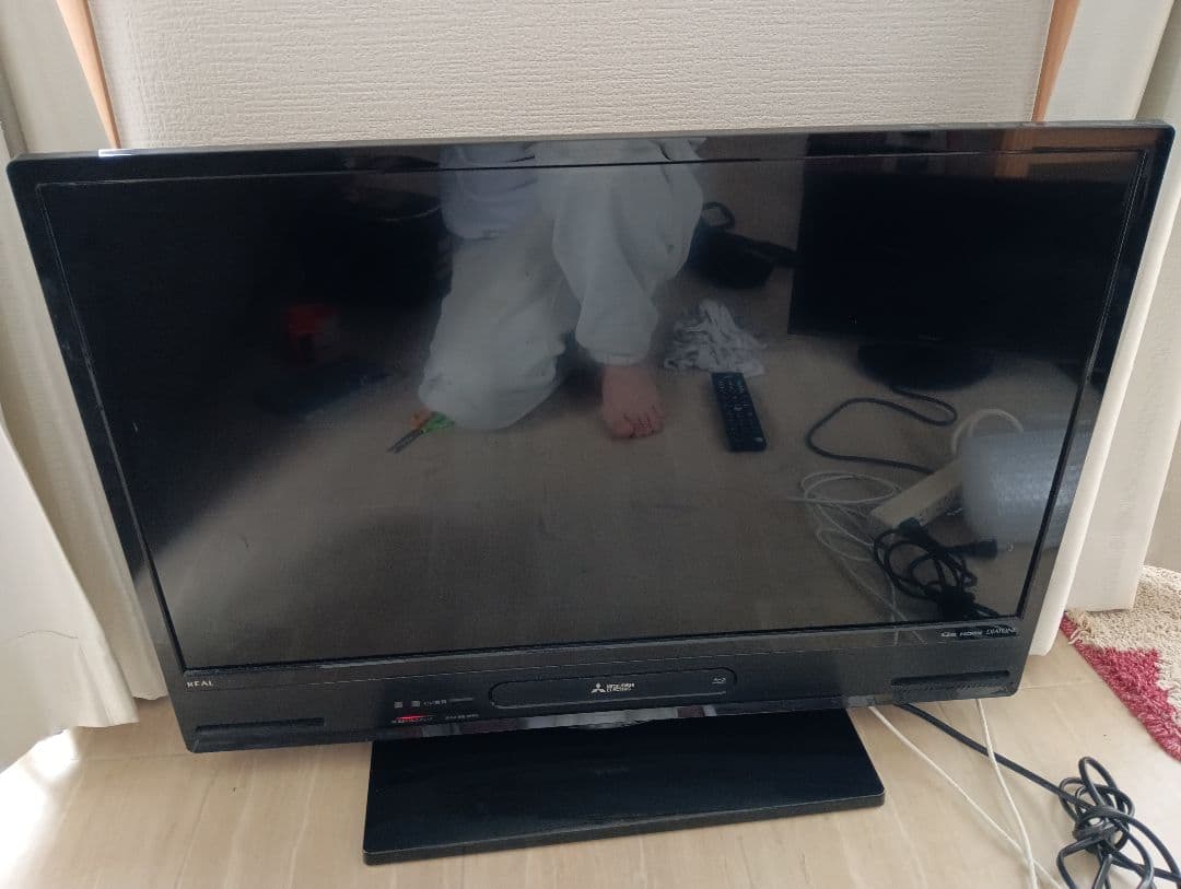 三菱 32型液晶テレビ・1TB内蔵 ブルーレイ・搭載LCD-V32BHR9