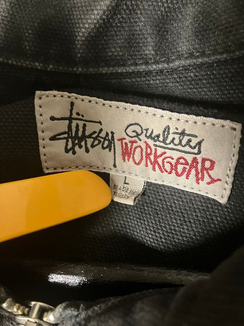 Stussy ブラック ジップアップジャケット