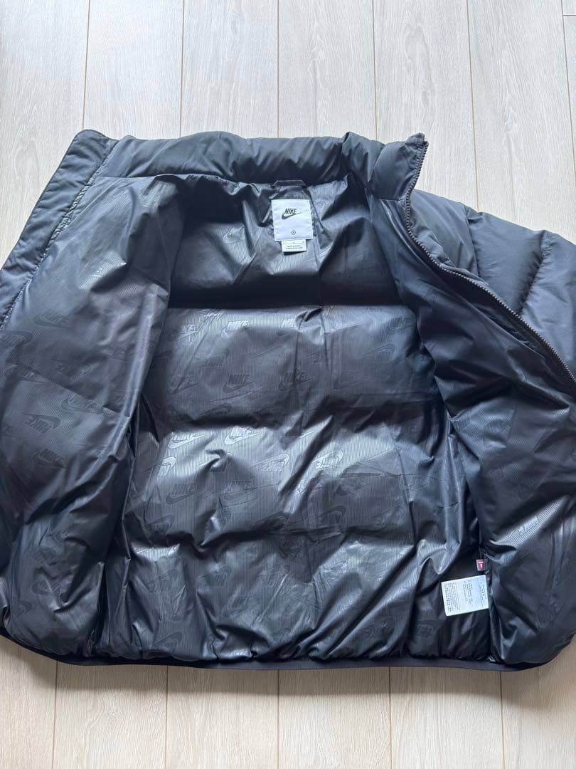 NIKE プリマロフト ダウンジャケット L
