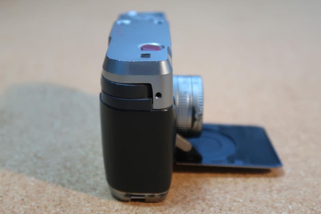 CONTAX T　 動作せず！　京セラコンタックス　フィルムカメラ　ストロボ付