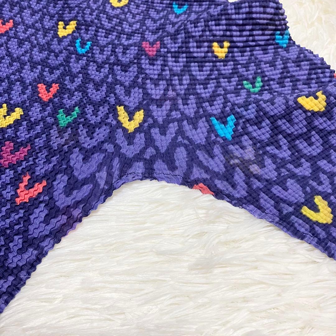 訳アリ美品 希少柄 ミーイッセイミヤケ 長袖カットソー ハイネック ハート柄