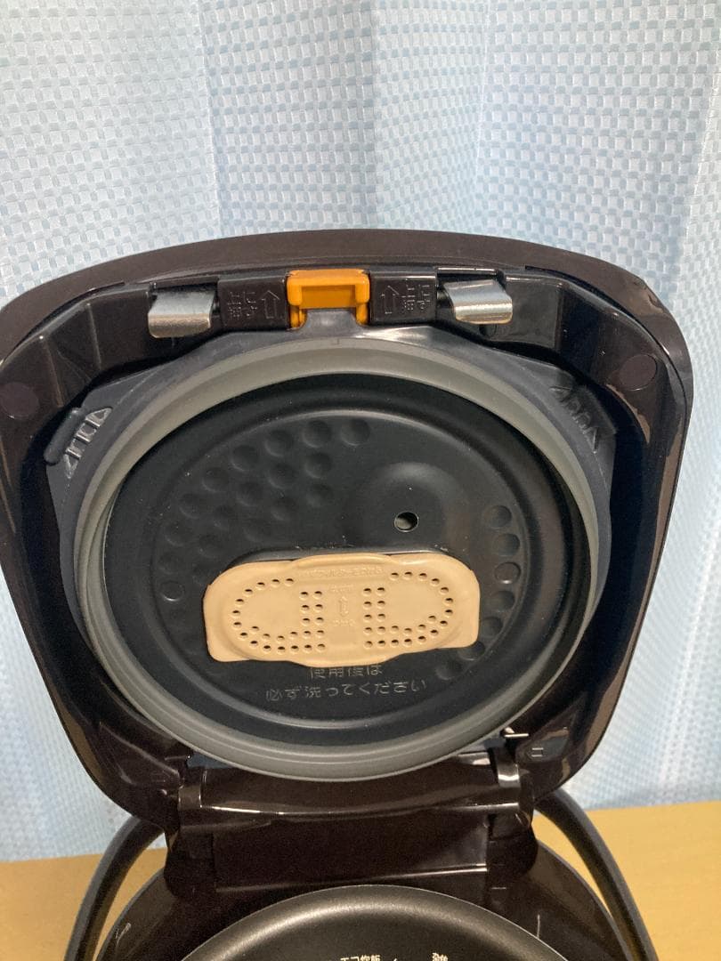 2020 ZOJIRUSHI象印 NP-ZG10 圧力IH炊飯ジャー5.5合炊き