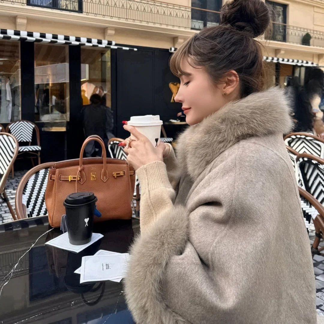 Torugato ふきちゃんのコラボ　ウールファーポンチョ グレージュ