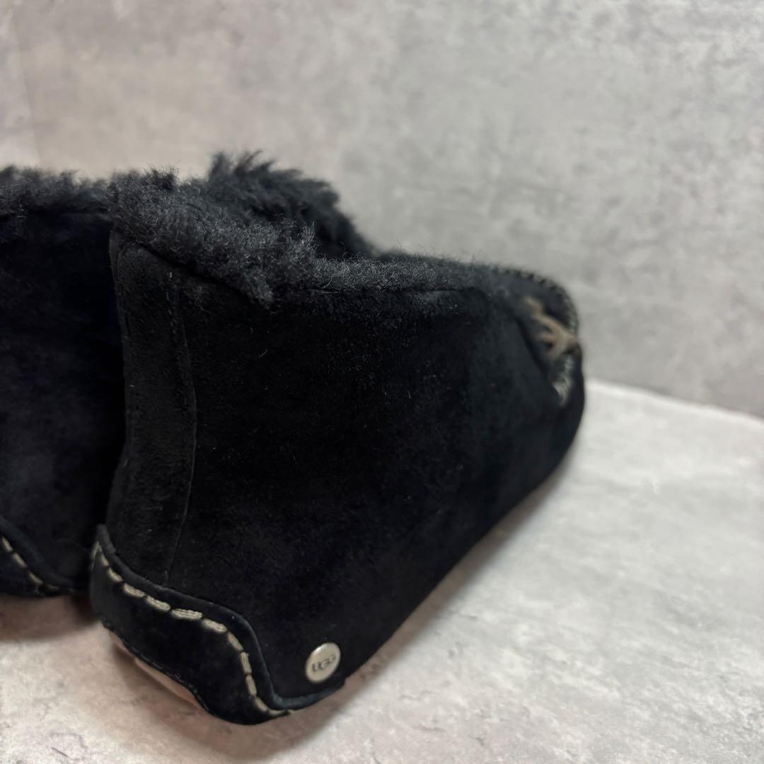 【美品】UGGアグ　ALENA アレーナ　ボアファーモカシン