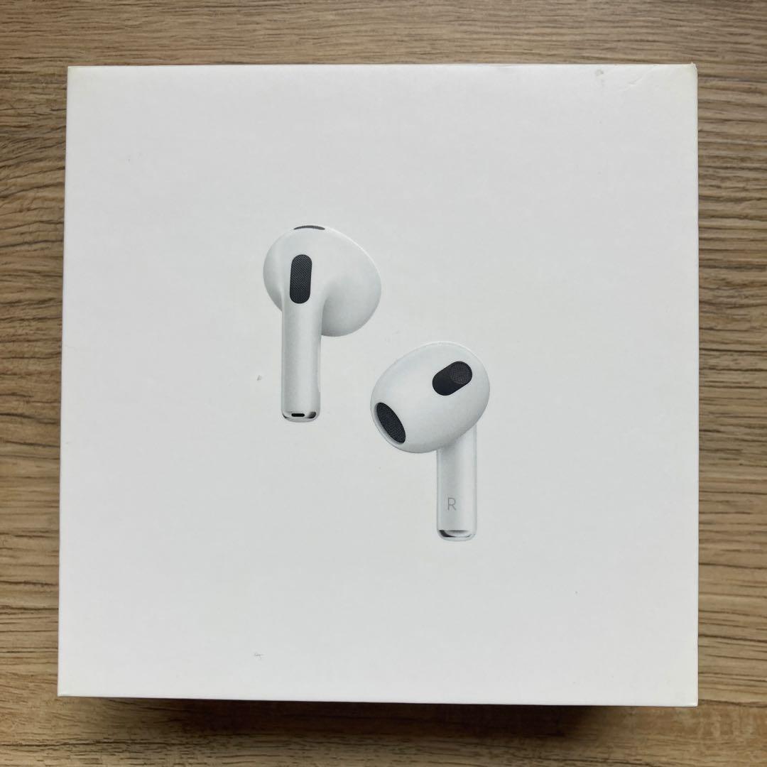 【未使用・未開封】AirPods (第3世代)