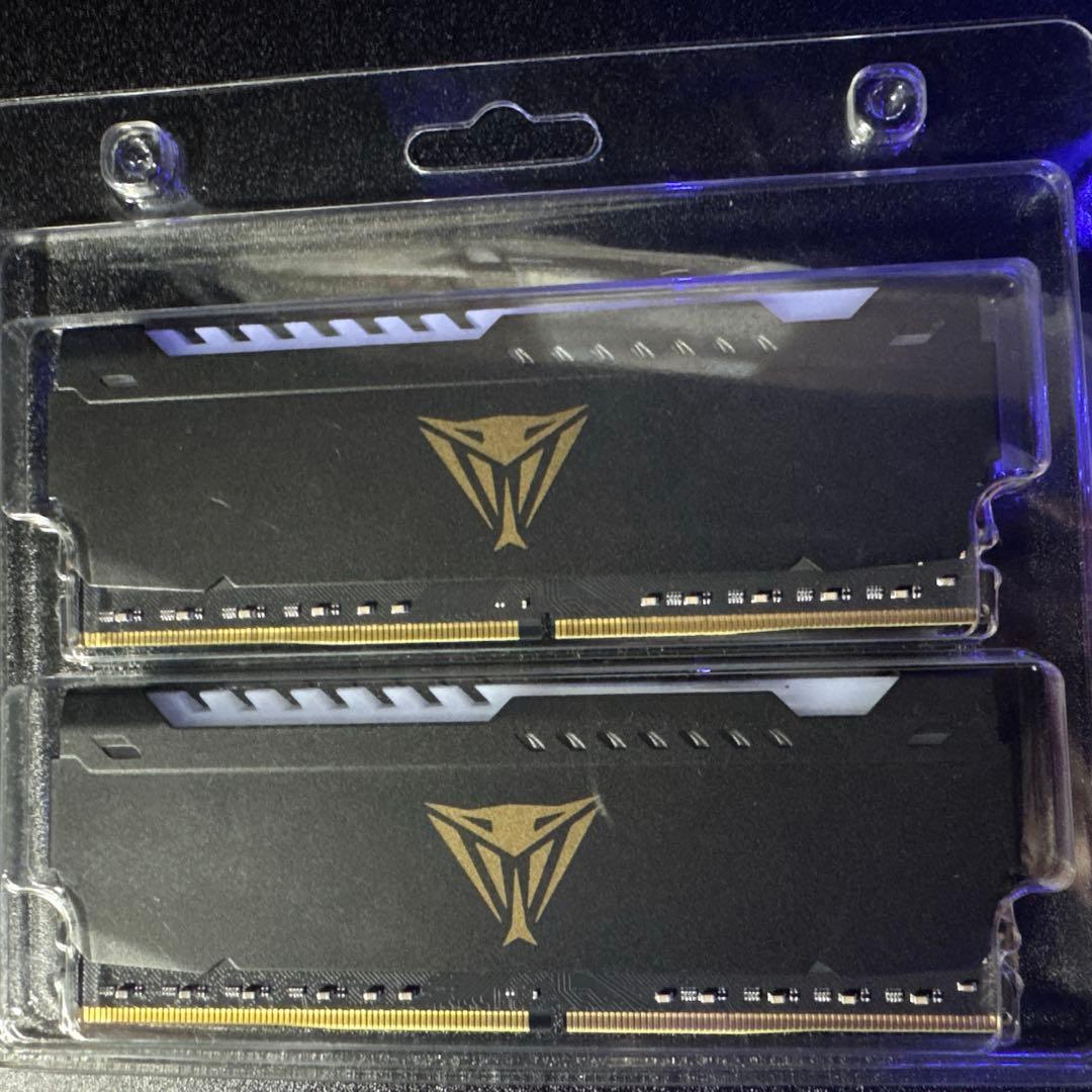 メモリー Patriot Viper Steel RGB DDR4 3200MHz64GB