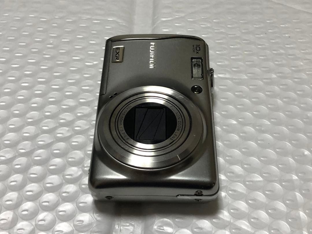 デジタルカメラ FUJIFILM FinePix F70 EXR