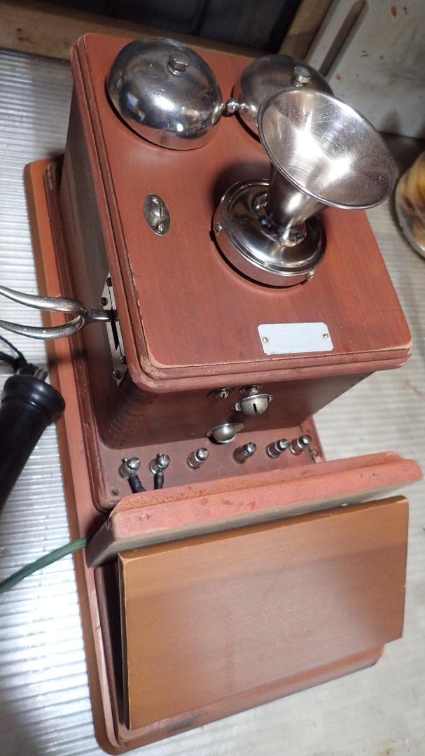 昭和レトロ デルビル磁石式壁掛電話機　ベル（電鈴）鳴ます　アンテーク・インテリア