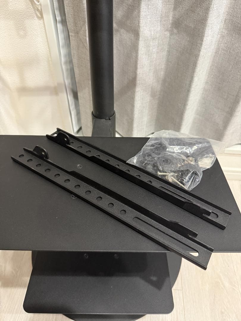 WALL テレビスタンド　自立タイプ(24～45インチ対応)