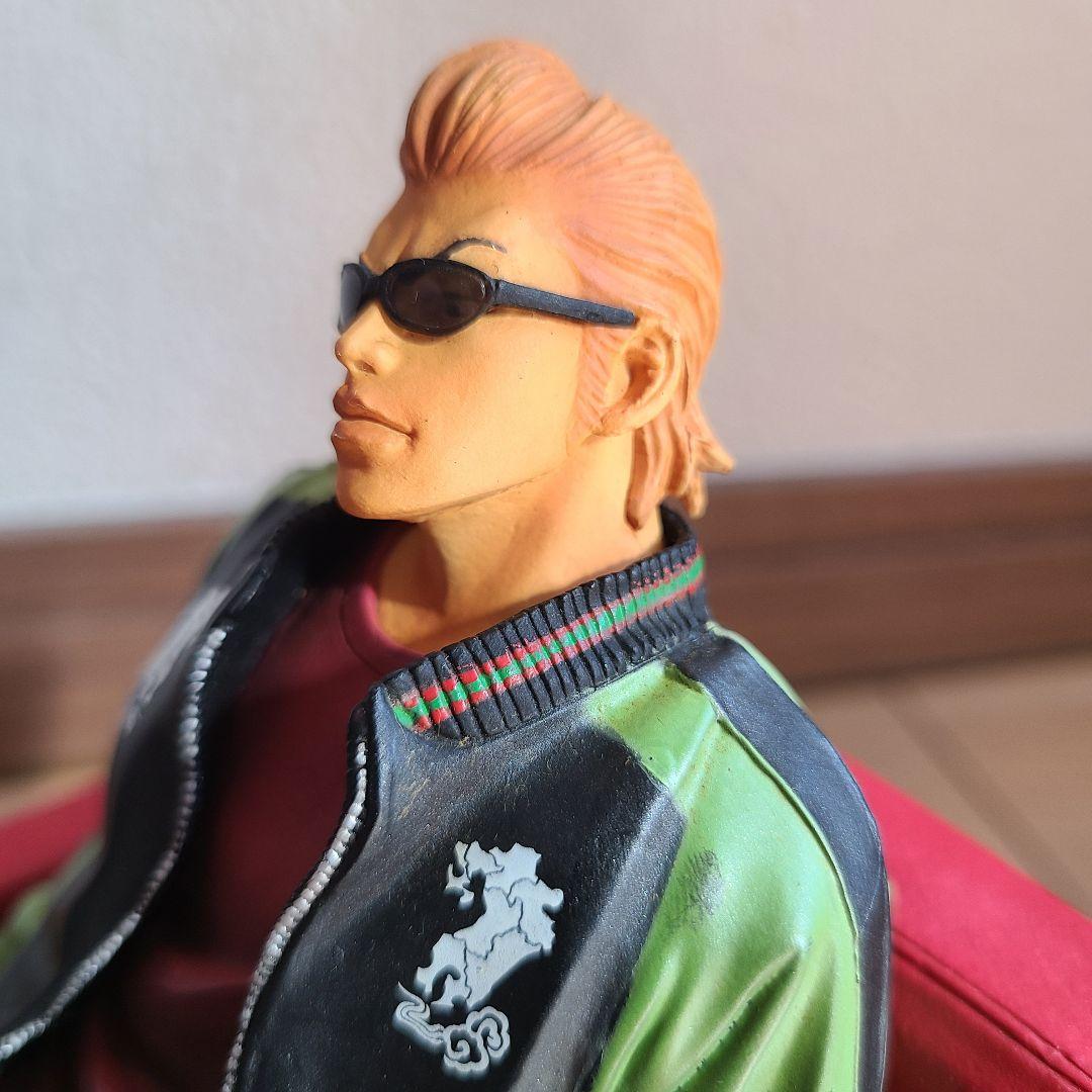 (値下)希少　クローズ&WOAST　坊屋春道　フィギュア　赤椅子　FBGDX