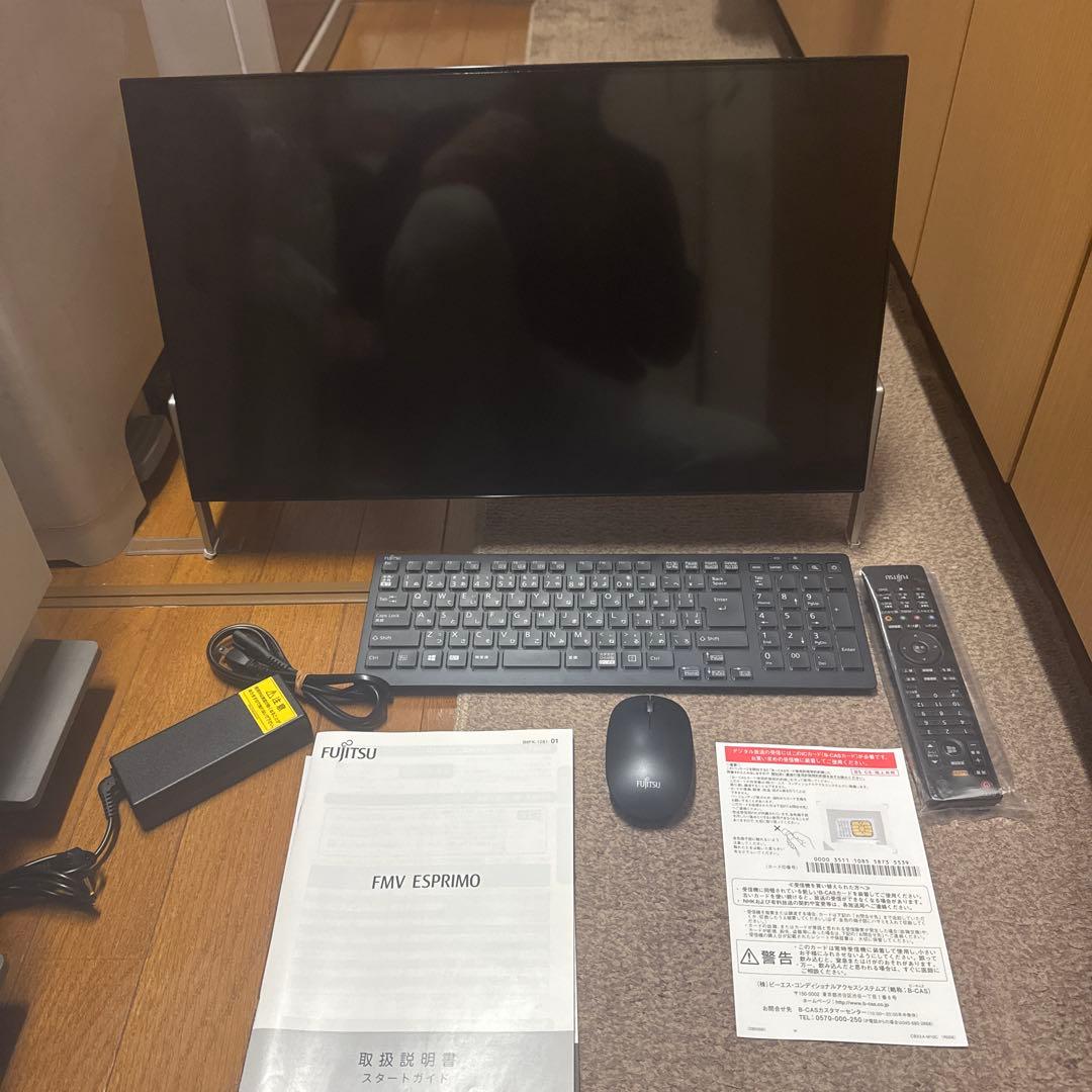 その他 Fujitsu FMV ESPRIMOFH77/D1