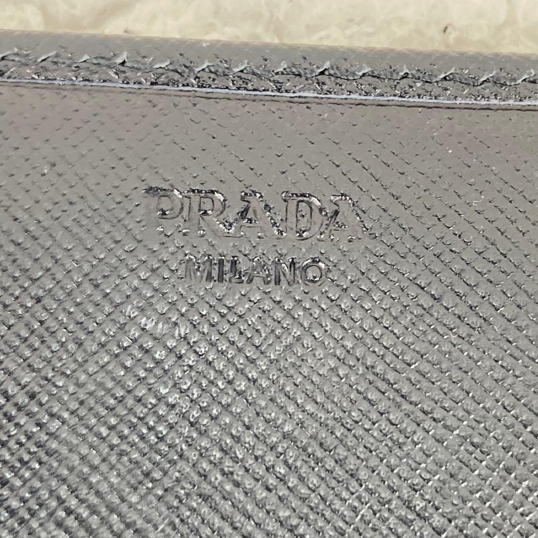 極美品✨プラダ 長財布 サフィアーノ 三角ロゴ プレート フラップ ブラック 黒